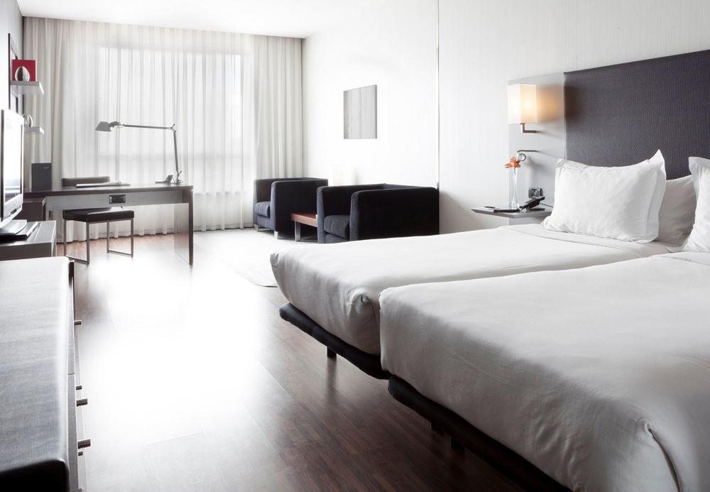 Ac Hotel By Marriott Madrid Airport Coslada Zewnętrze zdjęcie