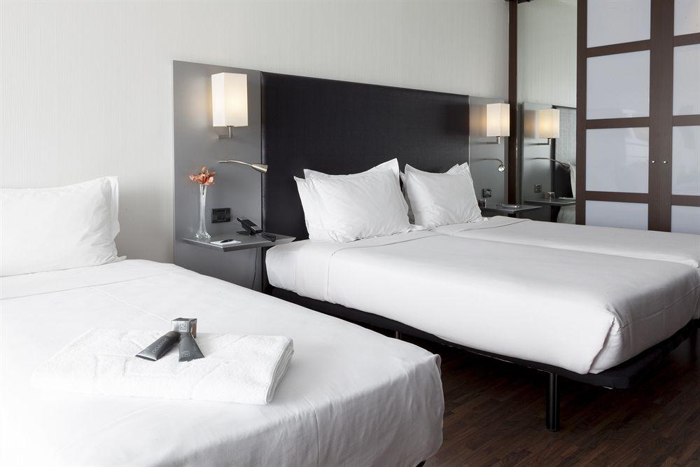 Ac Hotel By Marriott Madrid Airport Coslada Zewnętrze zdjęcie
