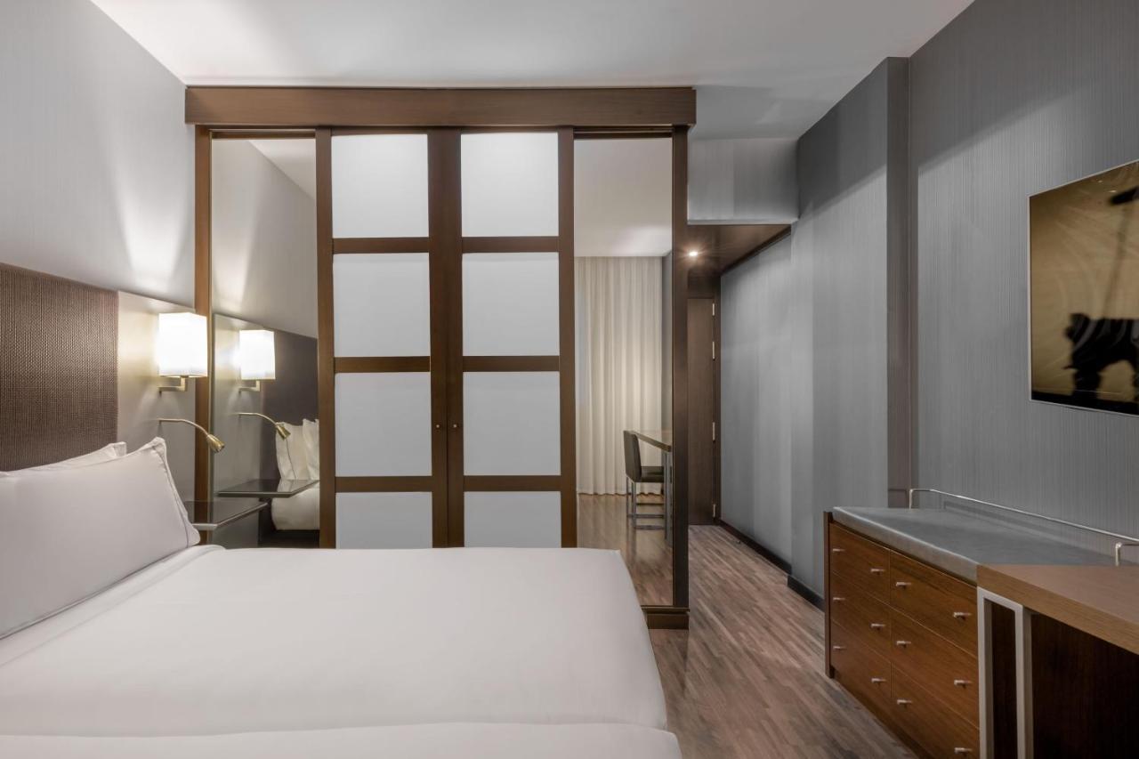 Ac Hotel By Marriott Madrid Airport Coslada Zewnętrze zdjęcie