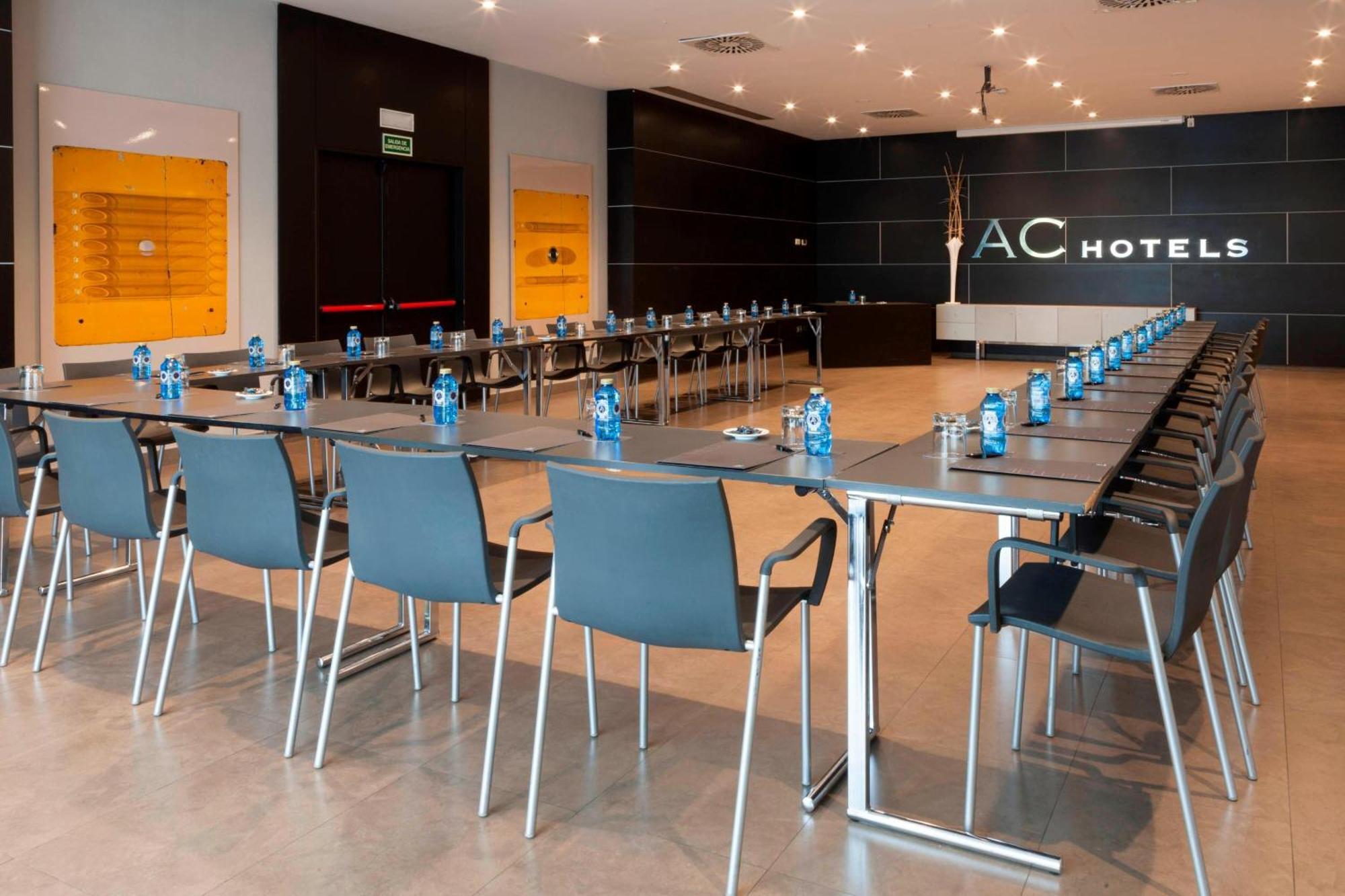 Ac Hotel By Marriott Madrid Airport Coslada Zewnętrze zdjęcie