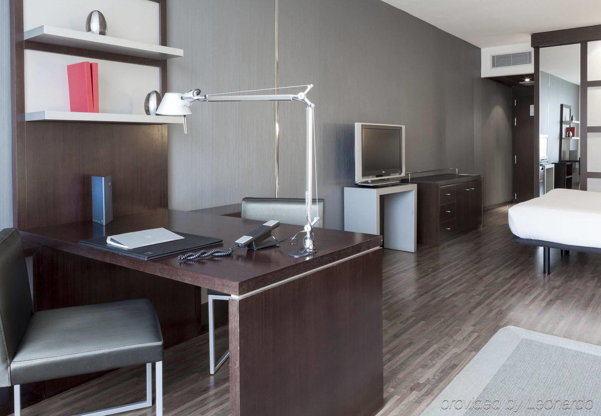 Ac Hotel By Marriott Madrid Airport Coslada Zewnętrze zdjęcie