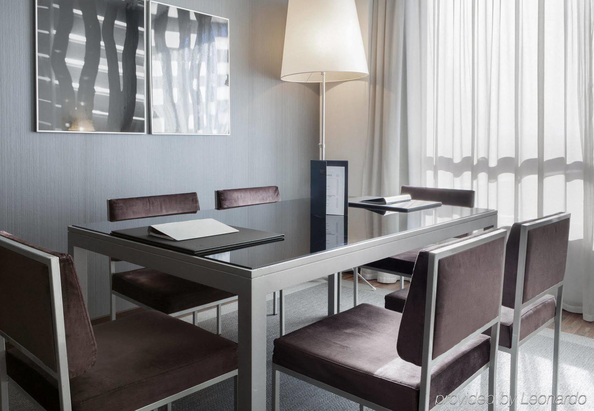 Ac Hotel By Marriott Madrid Airport Coslada Zewnętrze zdjęcie